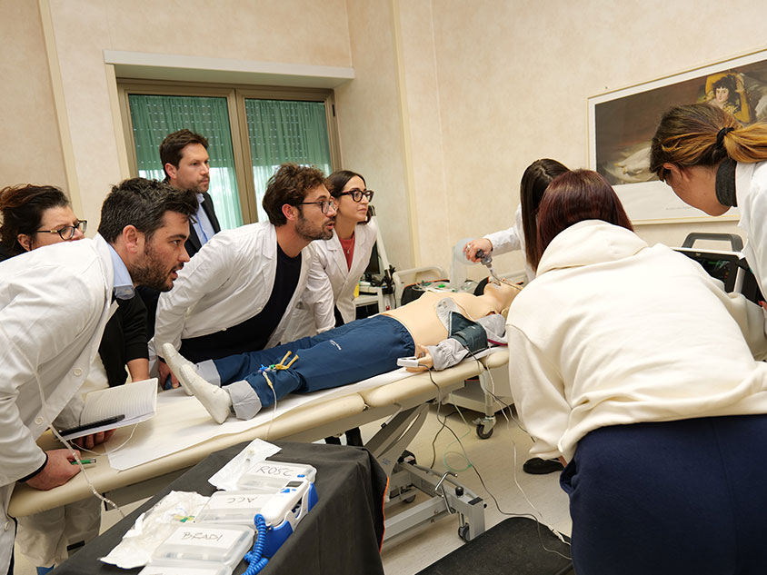 ACLS - Advanced Cardiovascular Life Support